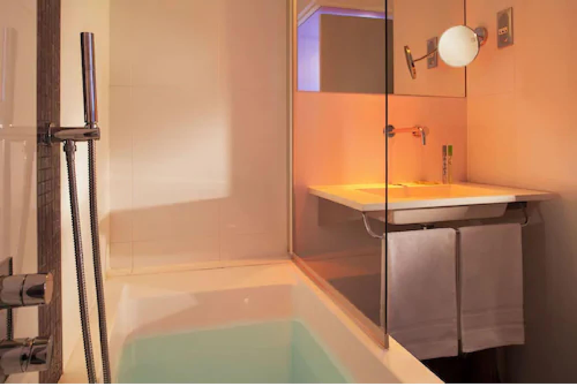 Atn Hotel Paris Eksteriør bilde